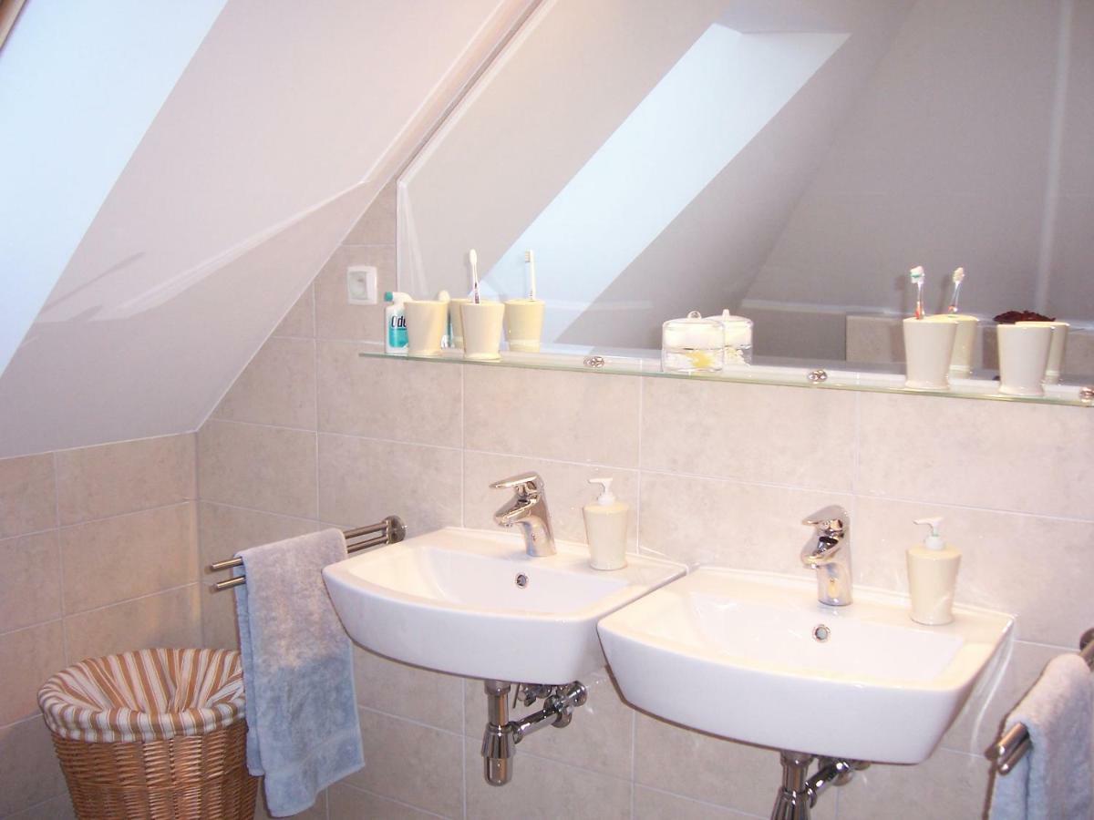 Domwigierski Pl -Jeziorki -Gr- Comfort-Ferienhaus-Polen - Wlasna Linia Brzegowa I Sauna Wysoki Most  외부 사진